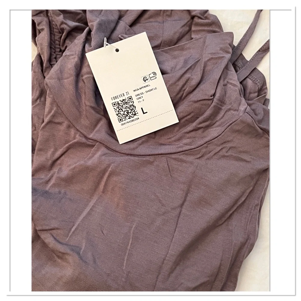 RARE Forever 21 Turtleneck Ruched Mini Dress - Picture 6 of 6